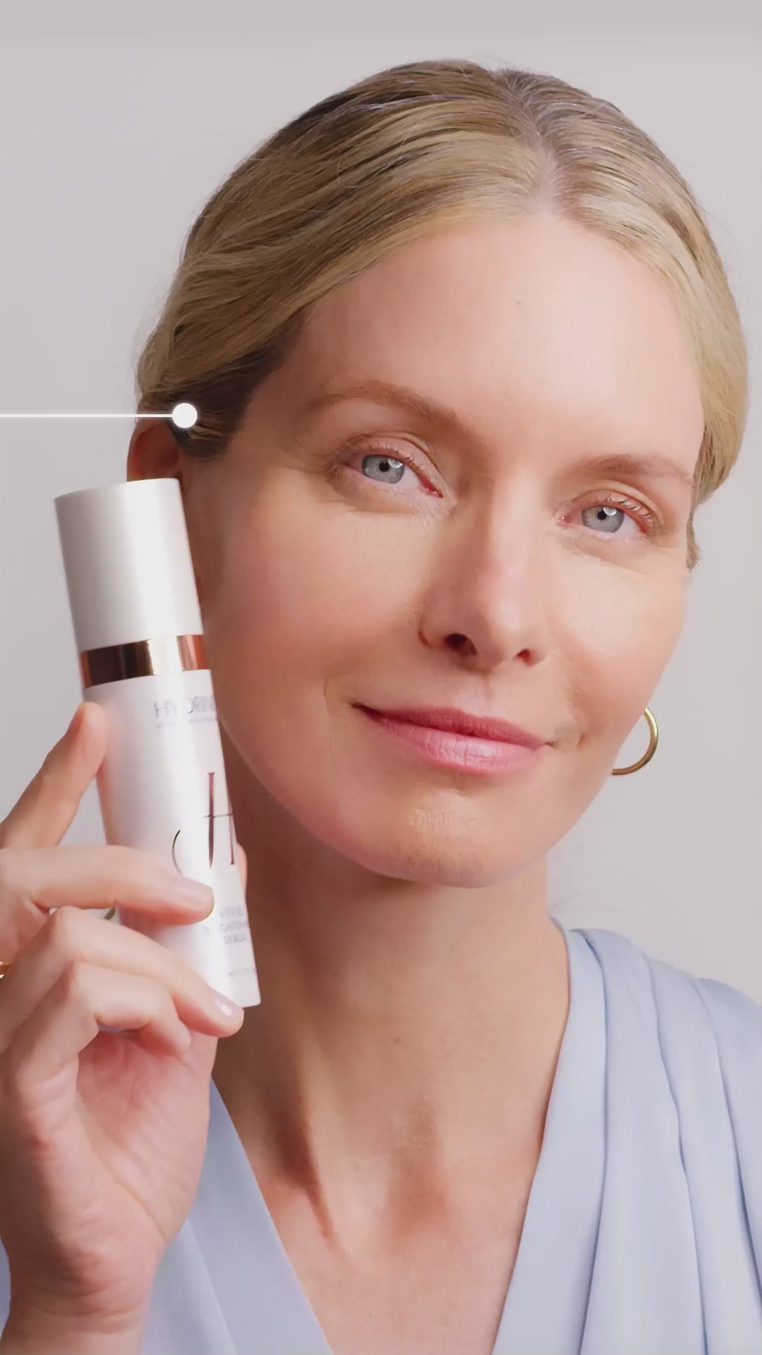 Load video: VIVID Brightening Serum